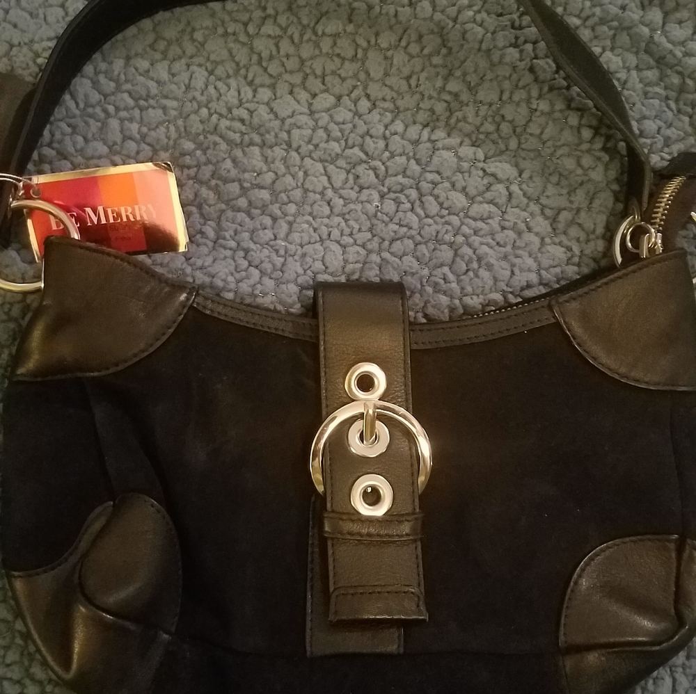 Small black purse